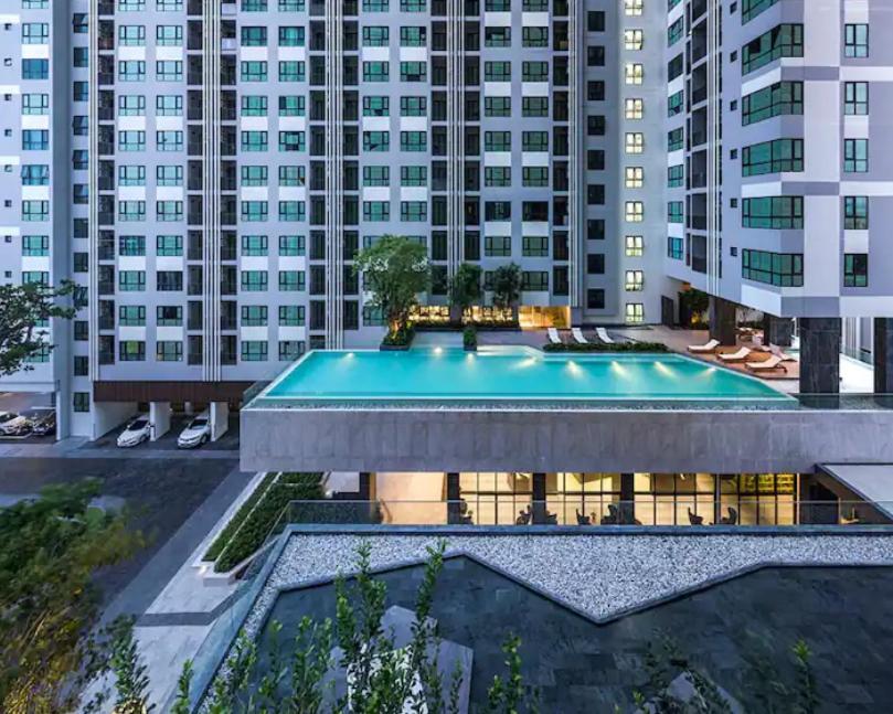 The Base Central Pattaya 2Bed King&Queen Sky Seaview & Infinity Pool Esterno foto